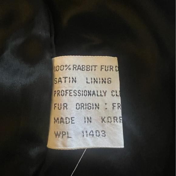 Half Moon Rabbit hair black coat - Picture 5 of 5